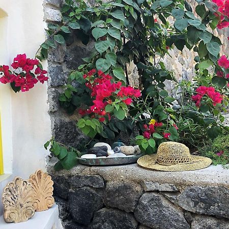 Mantilida Villa Emporio (Santorini) Exterior foto