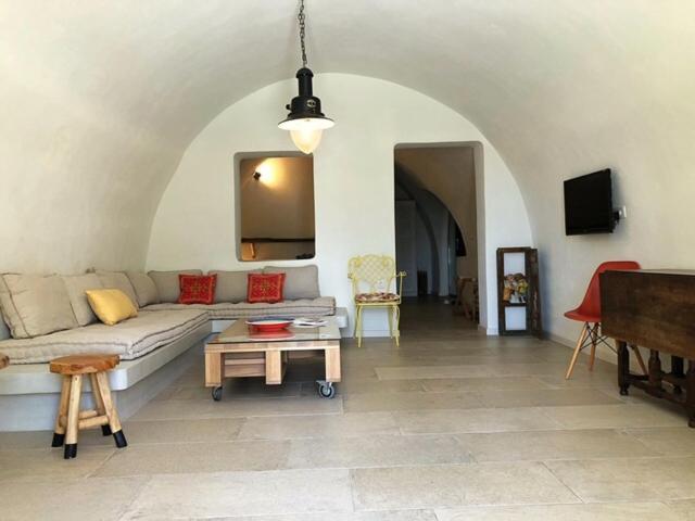 Mantilida Villa Emporio (Santorini) Exterior foto
